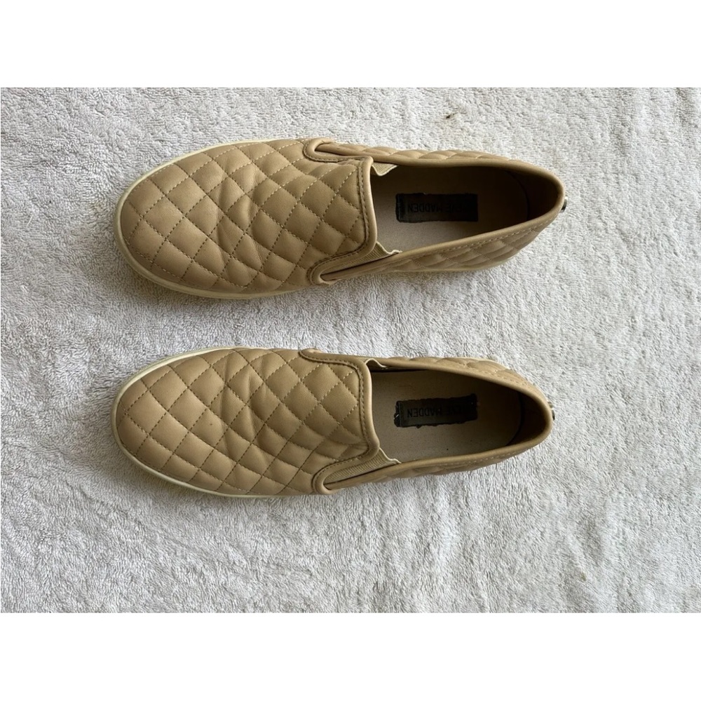 Steve Madden Shoes Womens 9 Ecentrcq Quilted Fashion Sneakers Tan Slip On